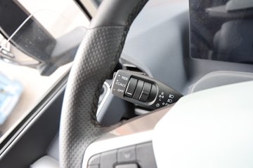 �ൺ��� ӥ�� ������ 13.2L LNG 530���� 8X4 һ�����12�� 9.5�ײ�դʽ�ػ���ͼƬ