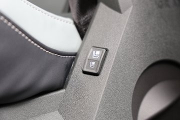 �ൺ��� ӥ�� ������ 13.2L LNG 530���� 8X4 һ�����12�� 9.5�ײ�դʽ�ػ���ͼƬ