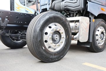 �ൺ��� ӥ�� ������ 13.2L LNG 530���� 8X4 һ�����12�� 9.5�ײ�դʽ�ػ���ͼƬ
