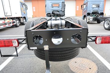 �ൺ��� ӥ�� ������ 13.2L LNG 530���� 8X4 һ�����12�� 9.5�ײ�դʽ�ػ���ͼƬ