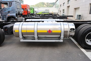 ൺ ӥ  13.2L LNG 530 8X4 һ12 9.5ײդʽػ ͼƬ