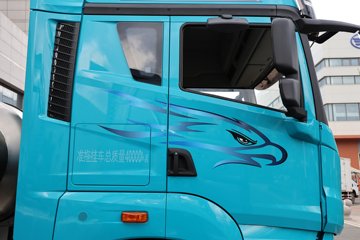 ���ӥ�� 13.2L LNG 530���� 6X4 һ�����12�� AMT�Զ��� ǣ����ͼƬ