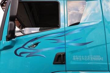 ���ӥ�� 13.2L LNG 530���� 6X4 һ�����12�� AMT�Զ��� ǣ����ͼƬ