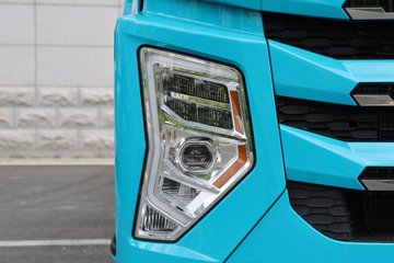 ���ӥ�� 13.2L LNG 530���� 6X4 һ�����12�� AMT�Զ��� ǣ����ͼƬ