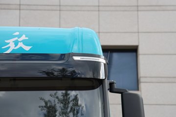 ���ӥ�� 13.2L LNG 530���� 6X4 һ�����12�� AMT�Զ��� ǣ����ͼƬ