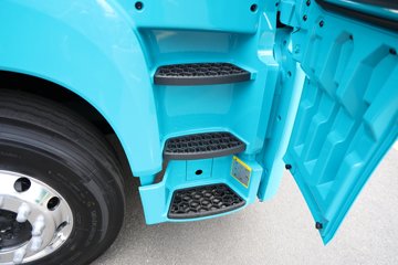 ���ӥ�� 13.2L LNG 530���� 6X4 һ�����12�� AMT�Զ��� ǣ����ͼƬ