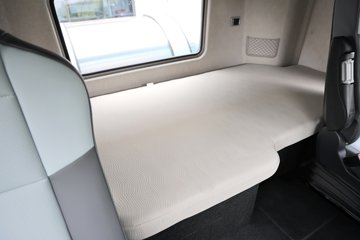 ���ӥ�� 13.2L LNG 530���� 6X4 һ�����12�� AMT�Զ��� ǣ����ͼƬ