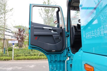 ���ӥ�� 13.2L LNG 530���� 6X4 һ�����12�� AMT�Զ��� ǣ����ͼƬ