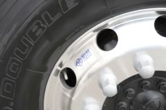 解放鹰腾 13.2L LNG 530马力 6X4 一汽解放12档 AMT自动档 牵引车