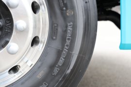 鹰腾&nbsp;牵引车底盘                                                图片