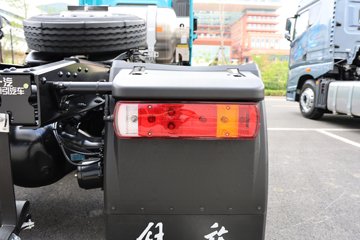 ���ӥ�� 13.2L LNG 530���� 6X4 һ�����12�� AMT�Զ��� ǣ����ͼƬ