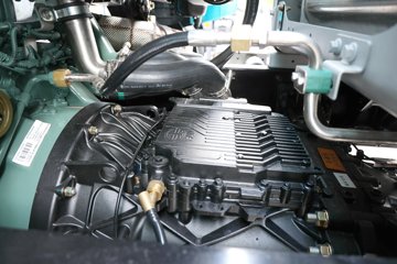 ���ӥ�� 13.2L LNG 530���� 6X4 һ�����12�� AMT�Զ��� ǣ����ͼƬ