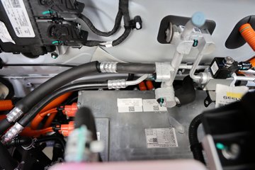 Զ�� ȫ������V7E���ܰ� 2025�� �Ǹ��� 5�� ���綯��� ����ʱ��50.2kWhͼƬ