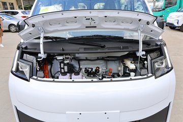 Զ�� ȫ������V7E���ܰ� 2025�� �Ǹ��� 5�� ���綯��� ����ʱ��50.2kWhͼƬ