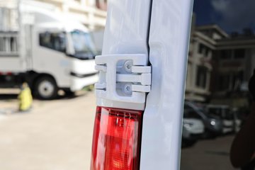 Զ�� ȫ������V7E���ܰ� 2025�� �Ǹ��� 5�� ���綯��� ����ʱ��50.2kWhͼƬ