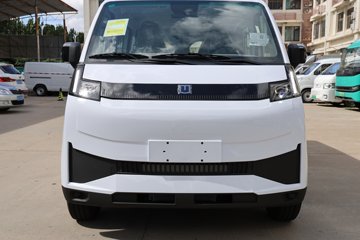 Զ�� ȫ������V7E���ܰ� 2025�� �Ǹ��� 5�� ���綯��� ����ʱ��50.2kWhͼƬ