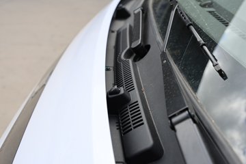 Զ�� ȫ������V7E���ܰ� 2025�� �Ǹ��� 5�� ���綯��� ����ʱ��50.2kWhͼƬ