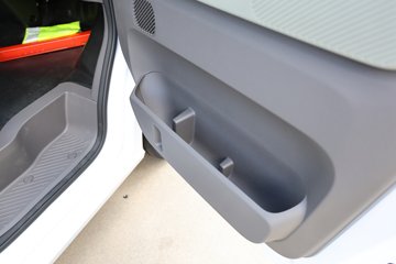 Զ�� ȫ������V7E���ܰ� 2025�� �Ǹ��� 5�� ���綯��� ����ʱ��50.2kWhͼƬ