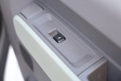 远程 全新星享V7E功能版 2025款 智富版 5座 纯电动轻客 宁德时代50.2kWh 远程 全新星享V7E功能版 2025款 智富版 5座 纯电动轻客 宁德时代50.2kWh