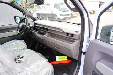 Զ�� ȫ������V7E���ܰ� 2025�� �Ǹ��� 5�� ���綯��� ����ʱ��50.2kWhͼƬ