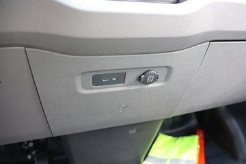 Զ�� ȫ������V7E���ܰ� 2025�� �Ǹ��� 5�� ���綯��� ����ʱ��50.2kWhͼƬ