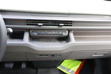 Զ�� ȫ������V7E���ܰ� 2025�� �Ǹ��� 5�� ���綯��� ����ʱ��50.2kWhͼƬ