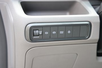 Զ�� ȫ������V7E���ܰ� 2025�� �Ǹ��� 5�� ���綯��� ����ʱ��50.2kWhͼƬ