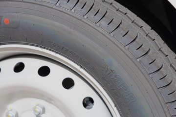 Զ�� ȫ������V7E���ܰ� 2025�� �Ǹ��� 5�� ���綯��� ����ʱ��50.2kWhͼƬ