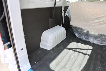 Զ�� ȫ������V7E���ܰ� 2025�� �Ǹ��� 5�� ���綯��� ����ʱ��50.2kWhͼƬ