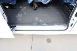 凯翼江豚E7&nbsp;电动封闭厢货货厢图片