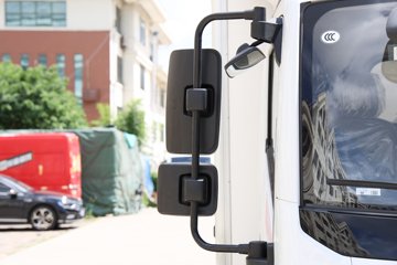 ����ɷ�EV350 Pro 4X2 ���Ŵ��綯��س� 100.46kWhͼƬ