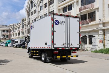 EV350 Pro&nbsp;电动冷藏车外观图片