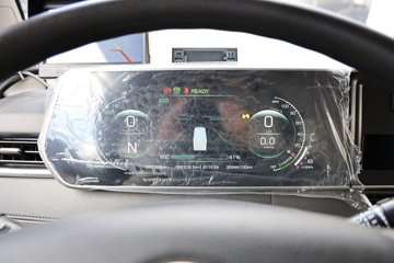 ����ɷ�EV350 Pro 4X2 ���Ŵ��綯��س� 100.46kWhͼƬ