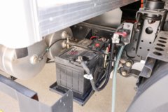 东风股份EV350 Pro 4X2 单排纯电动冷藏车 100.46kWh