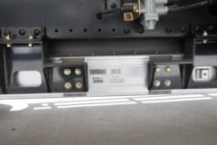 东风股份EV350 Pro 4X2 单排纯电动冷藏车 100.46kWh