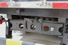 东风股份EV350 Pro 4X2 单排纯电动冷藏车 100.46kWh