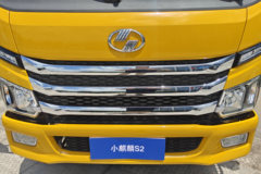 跃进 小麒麟 115马力 4X2 2.2米双排自卸车