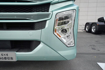 ���ӥ; ����� 15.6L LNG 660���� 6X4 һ�����12�� AMT�Զ��� ǣ����ͼƬ