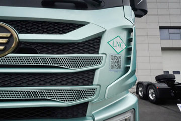 ���ӥ; ����� 15.6L LNG 660���� 6X4 һ�����12�� AMT�Զ��� ǣ����ͼƬ