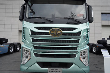 ���ӥ; ����� 15.6L LNG 660���� 6X4 һ�����12�� AMT�Զ��� ǣ����ͼƬ