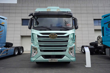 ���ӥ; ����� 15.6L LNG 660���� 6X4 һ�����12�� AMT�Զ��� ǣ����ͼƬ