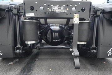 ���ӥ; ����� 15.6L LNG 660���� 6X4 һ�����12�� AMT�Զ��� ǣ����ͼƬ