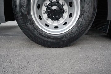 ���ӥ; ����� 15.6L LNG 660���� 6X4 һ�����12�� AMT�Զ��� ǣ����ͼƬ