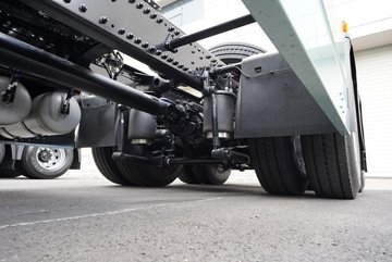 ���ӥ; ����� 15.6L LNG 660���� 6X4 һ�����12�� AMT�Զ��� ǣ����ͼƬ