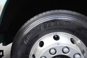 ���ӥ; ����� 15.6L LNG 660���� 6X4 һ�����12�� AMT�Զ��� ǣ����ͼƬ