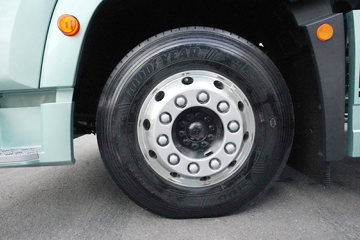 ���ӥ; ����� 15.6L LNG 660���� 6X4 һ�����12�� AMT�Զ��� ǣ����ͼƬ