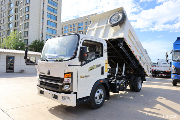 中国重汽HOWO 悍将M 140马力 4X2 厢式垃圾车(天翔牌)