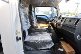 悍将M&nbsp;垃圾运输车驾驶室图片