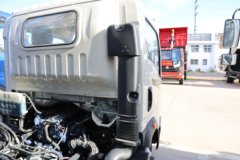 中国重汽HOWO 悍将M 140马力 4X2 厢式垃圾车(天翔牌)
