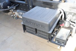 悍将M&nbsp;垃圾运输车底盘图片